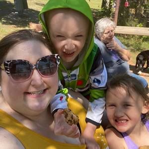 Meet your Posher, Beth